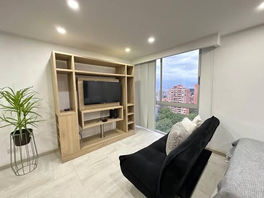 ENJOY AMAZING LOFT EL POBLADO 1508 APARTMENT MEDELLIN